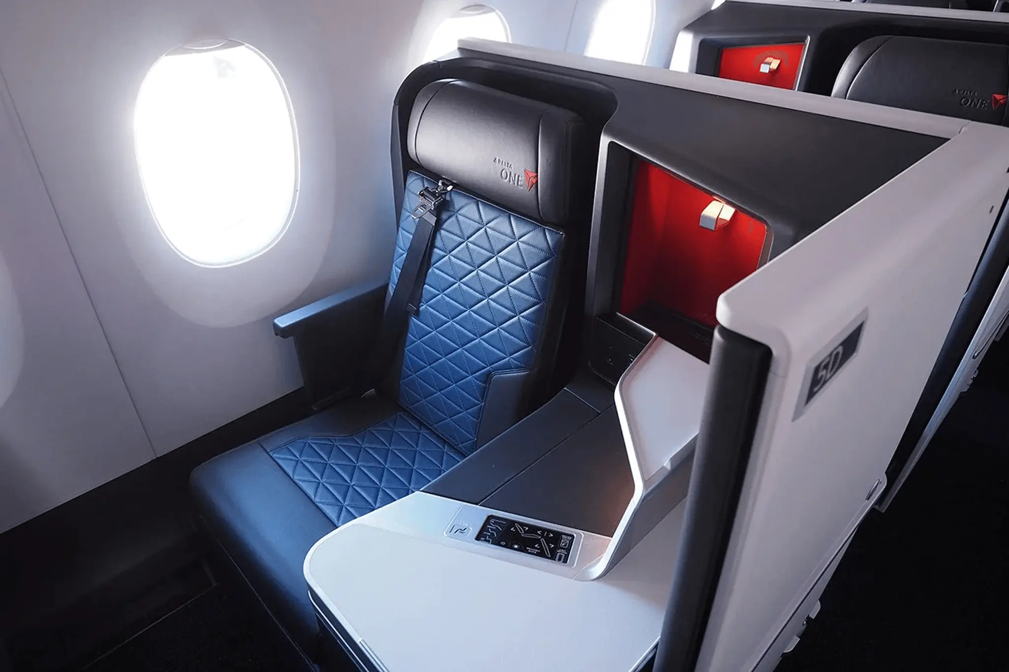 Delta Air Lines business class cabin